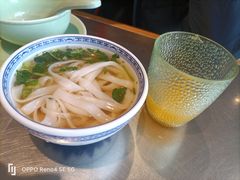 -潮界(LU·ONE凯德晶萃广场店)