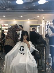 -AYO SALON