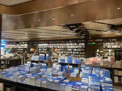 -凤凰国际书城(凤凰广场店)