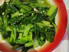 时蔬-思博半步颠小酒馆(梦时代店)