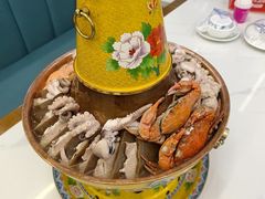 -一口猪海鲜浑锅·东北家常菜