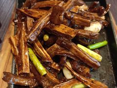 -孙家外婆•长春地标美食新名片(吾悦广场店)