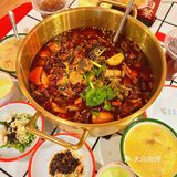 昆明新晋好吃的芋儿鸡来了