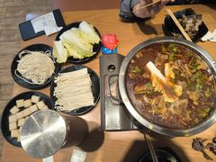 -华府九号海鲜烧烤大排档(龙域店)
