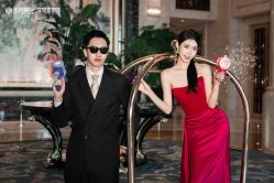 点击看大图 -拉瑞娜LaReine婚纱礼服高级定制