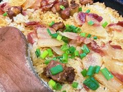 腊味排骨煲仔饭-大岗仙庙烧鸡(海南总店)