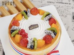 -皇冠幸福里动物奶油生日蛋糕(万达店)