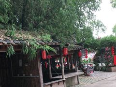 -青瓦房古村落