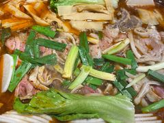 -聚汇三少·龙虾·中餐厅(莫邪路新天地店)