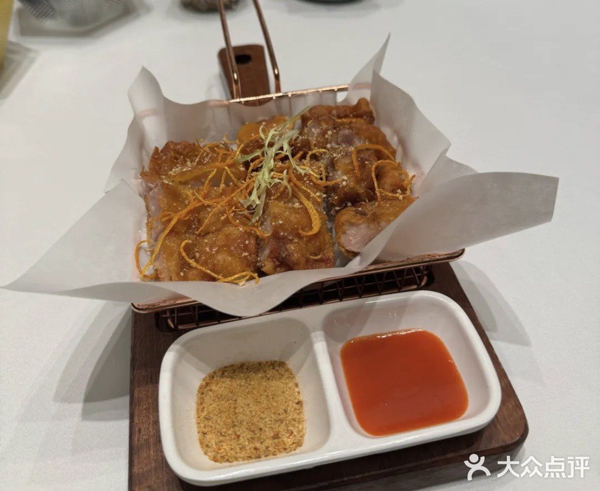 品鉴午间美味佳肴