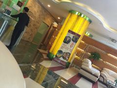 -嘉年华会水疗会(大剧院站E出口店)