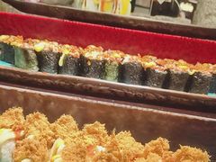 -四囍码头海鲜烧烤自助火锅(外滩南京东路悦荟广场店)