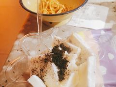 -鹤江桥·红油牛肉粉(SKP店)