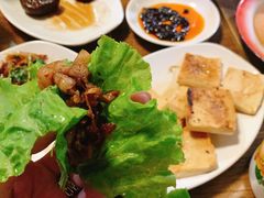 -炙热童年·老北京炙子烤肉(南锣鼓巷店)