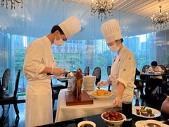 -圣丰索菲特·2 On 988 Café 自助餐厅