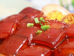 紫砂红烧肉-松鹤楼·非遗·苏帮菜(融科店)