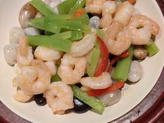 -香山湖家家宴(中山陵店)