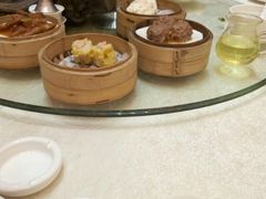 -东豪园林海鲜酒家(南港路辅路店)