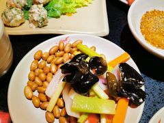 -在蜀里·一米肥牛老火锅(黄埔店)
