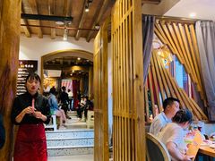 -隔壁老王·家常云南菜(花巷店)