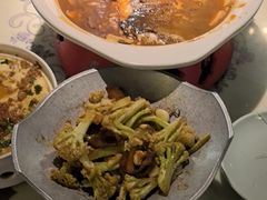 -卢大鲜鱼头捞饭(美利广场店)