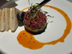 牛肉塔塔配牛油果黑橄榄酱-Solo(衡山路店)