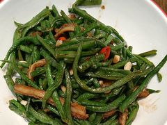 -黄泥岗·地道湖北菜(奥特莱斯店)