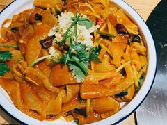 -山河屯铁锅炖(哈西站店)