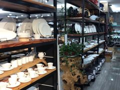 -万润国际酒店用品市场(曹安国际商城店)