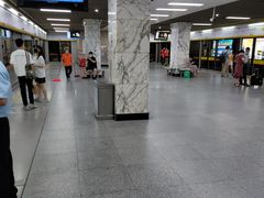-烈士陵园(地铁站)