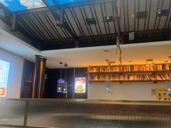 -阿瓦山寨·湘菜现炒·剁椒鱼头王(咸阳总店)
