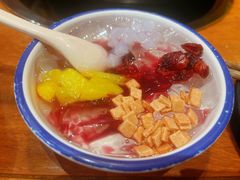 -牛小嫩串串火锅(老国贸总店)