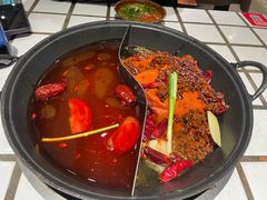 -贰回巷火锅馆(钟楼店)