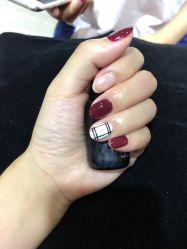 -逸日式美甲美睫工作室