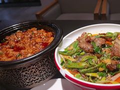 -万重锦·人文川菜馆(骡马市店)