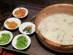 鱼骨粥-小洋房•海鲜火锅酒楼(华林路店)