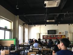 大堂-范贤光鸡公煲(平乐园总店)