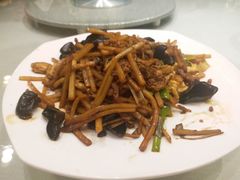 -老牌坊鲁菜名店(宽厚里店)