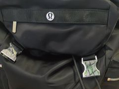 -lululemon athletica(希慎广场店)