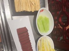 -七欣天香辣蟹火锅(上海安亭新源路店)
