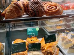 -星巴克(香港国际机场44号闸店)