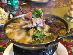 -闯关东东北农家菜(崂山石老人店)