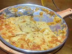 -东口码头·烧鸽子·鱼头泡饼·地方菜(金鹰悦城店)