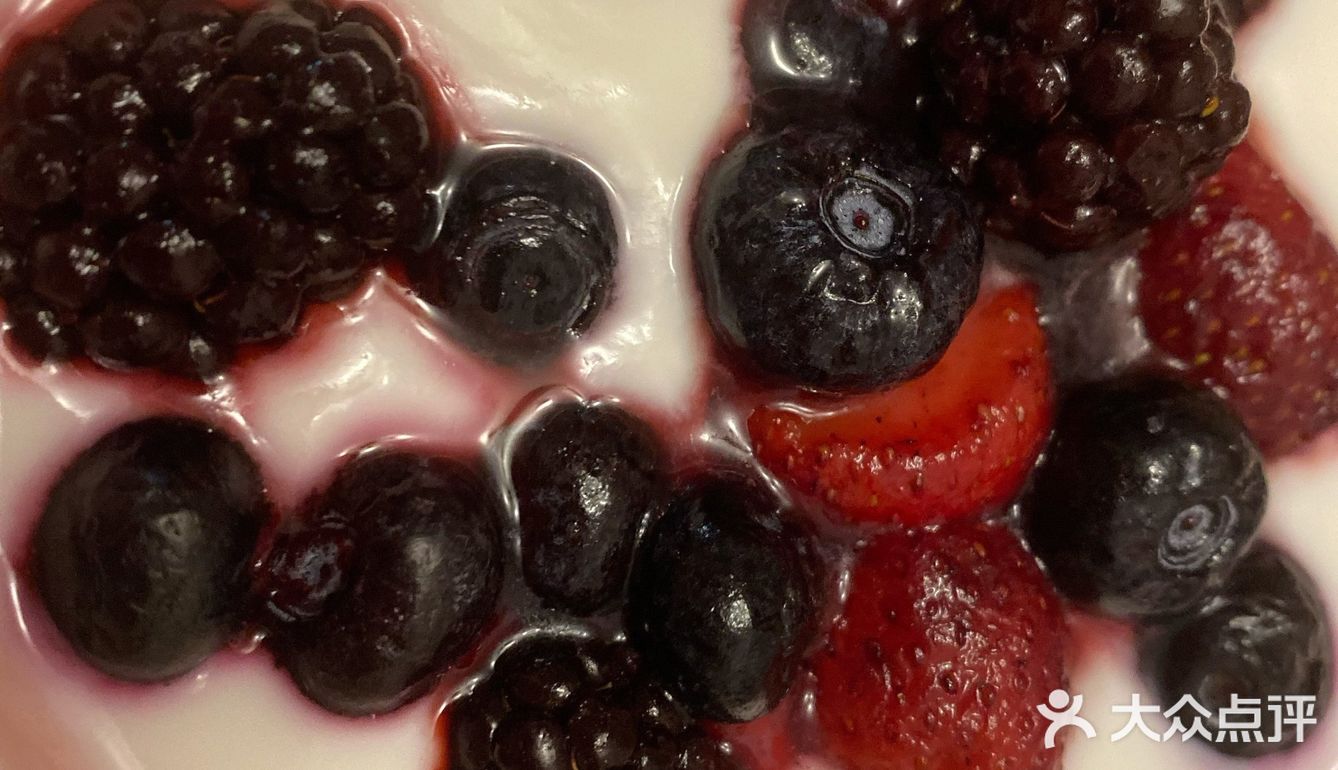 地理位置:天津市 特色推荐:如实酸奶+蓝莓+树莓