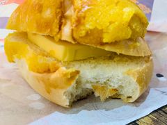 至尊菠萝油-美芝莲(领展购物广场中关村店)