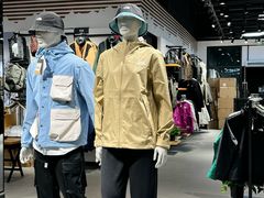 -百联奥特莱斯广场(南京店)