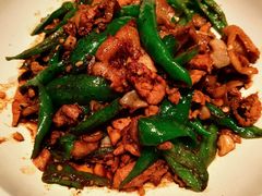 辣椒笋干小炒肉-東大方(瓶窑广场店)