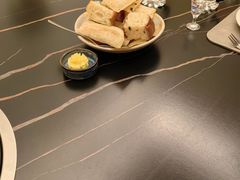 -斯普汇生蚝牛排馆(中骏世界城店)