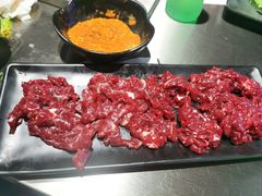 -牛里牛气· 榴莲海鲜鲜牛肉自助火锅·烤肉(华南城店)