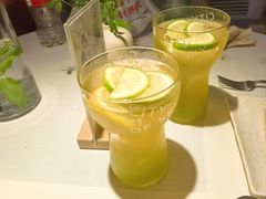 -春树下·树屋花房西餐厅(罍街AS1980店)